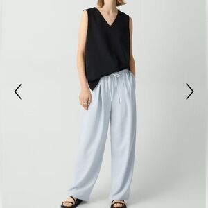 Theory Pleated Casual Pant NWT Admiral Crepe in Pearl Blue